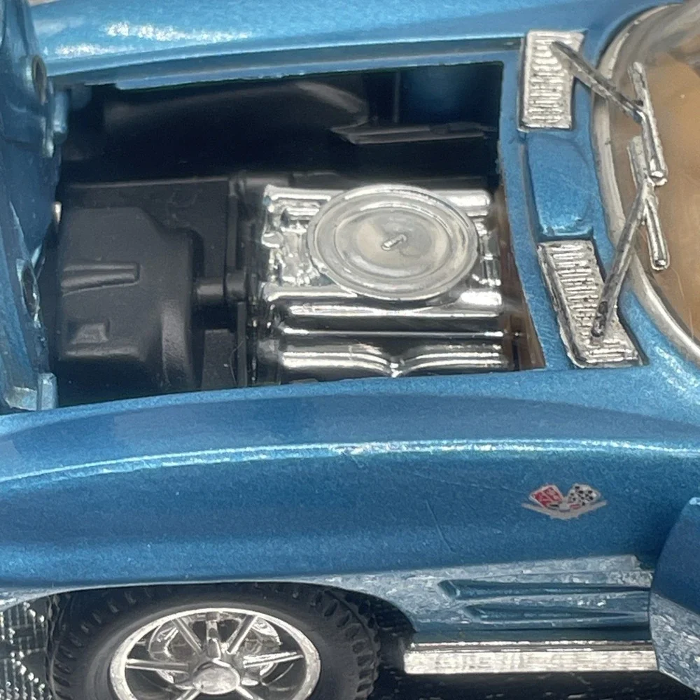 1963 Chevy Corvette Stingray - Blue- 1:32 - SS 5735- Diecast‎ Model